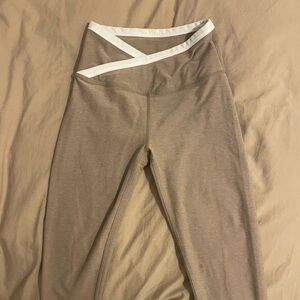 Beyond Yoga Taupe Leggings with White Trim